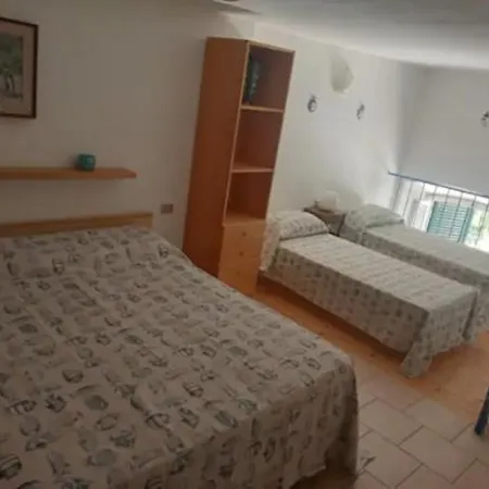 In Storica Con Piscina * Poggio (Livorno)